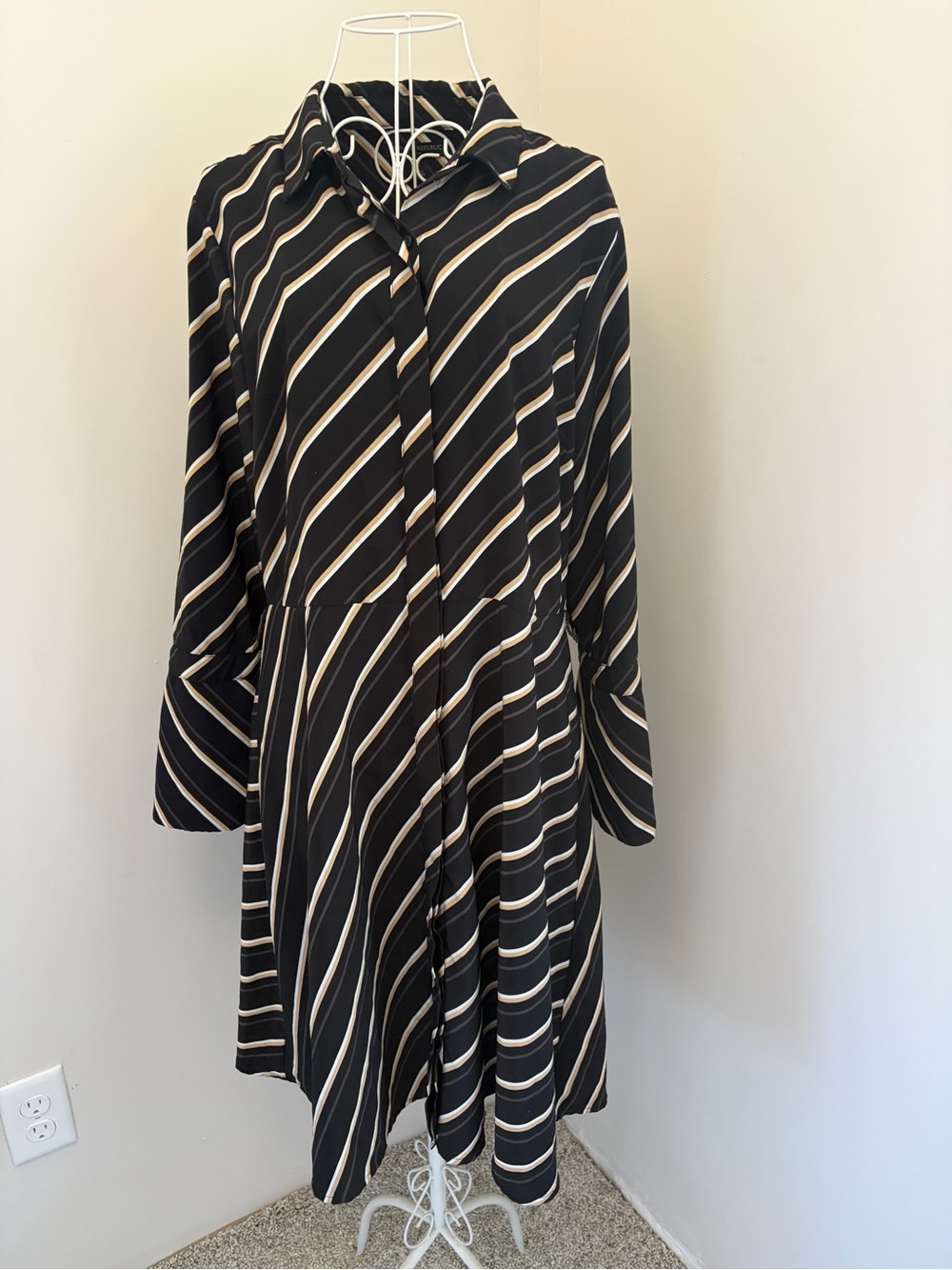 Banana Republic Black and Cream Diagonal Stripe Long-Sleeve Dress